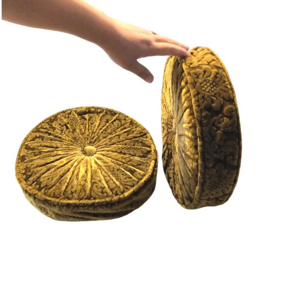 Set of Vintage Round Gathered Crush Velvet floral Cushions Chic Filled Luxury! - Picture 7 of 16